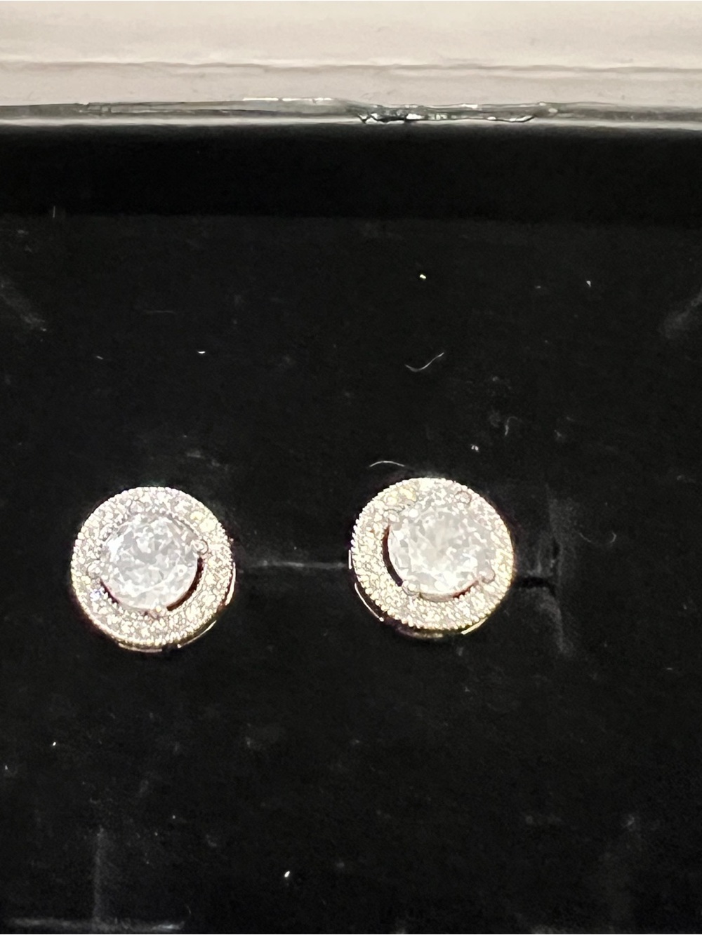 Cate & Chloe Ariel CZ Halo Stud Earrings Gold Plated NWB - Picture 3 of 9